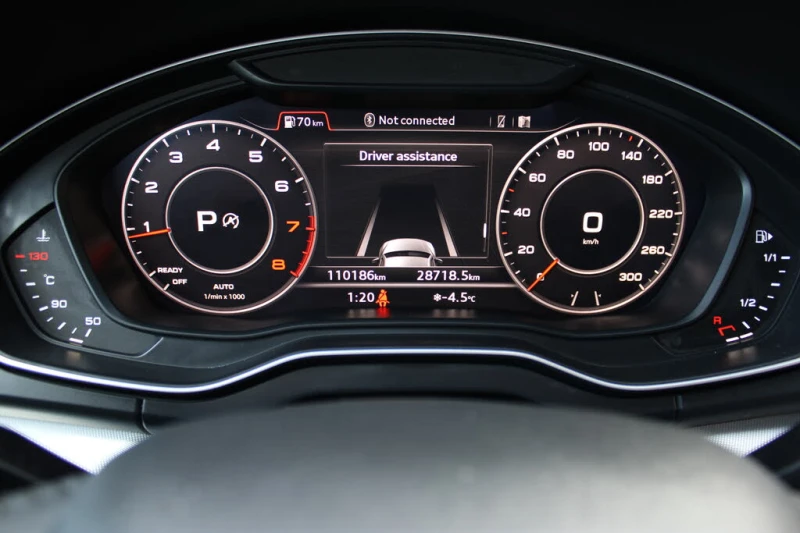 Audi Q5 * S-Line* * HeadUp* AвтоКредит* (ЦЕНА ДО БГ), снимка 11 - Автомобили и джипове - 53343339