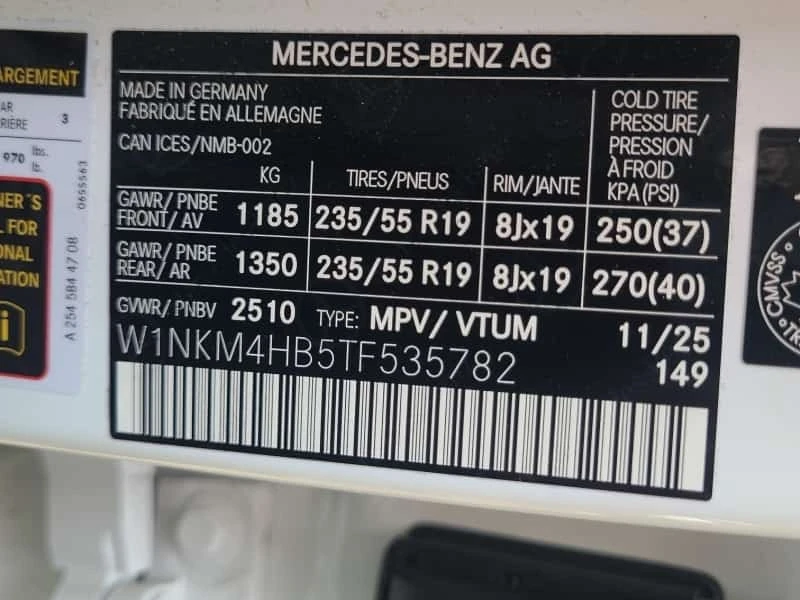 Mercedes-Benz GLC 300  4MATIC * CARFAX * ОПЦИЯ ЗА ФИНАНСИРАНЕ, снимка 5 - Автомобили и джипове - 55789022