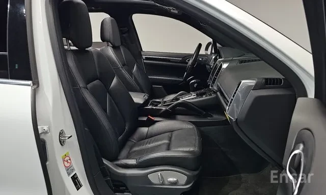 Porsche Cayenne 958 DIESEL / ЛИЗИНГ, снимка 11 - Автомобили и джипове - 56061671