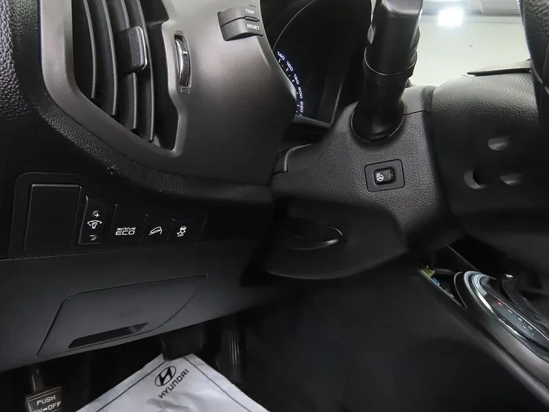 Kia Sportage R Diesel 4Wd Tlx Top-Of-The-Line Model, снимка 15 - Автомобили и джипове - 56118331