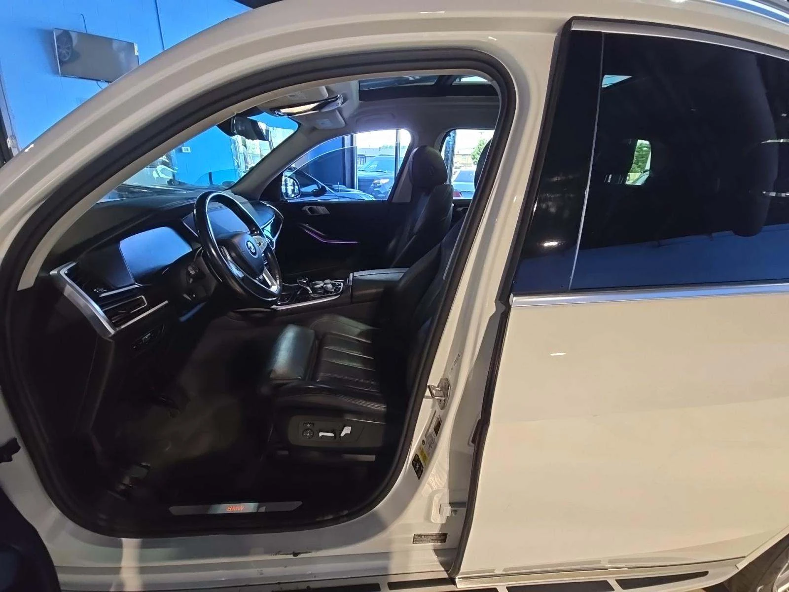 BMW X7 B58* DISTRO* 7МЕСТА* 5-ЗОНОВ КЛИМАТ* KEYLESS* PANO - изображение 10