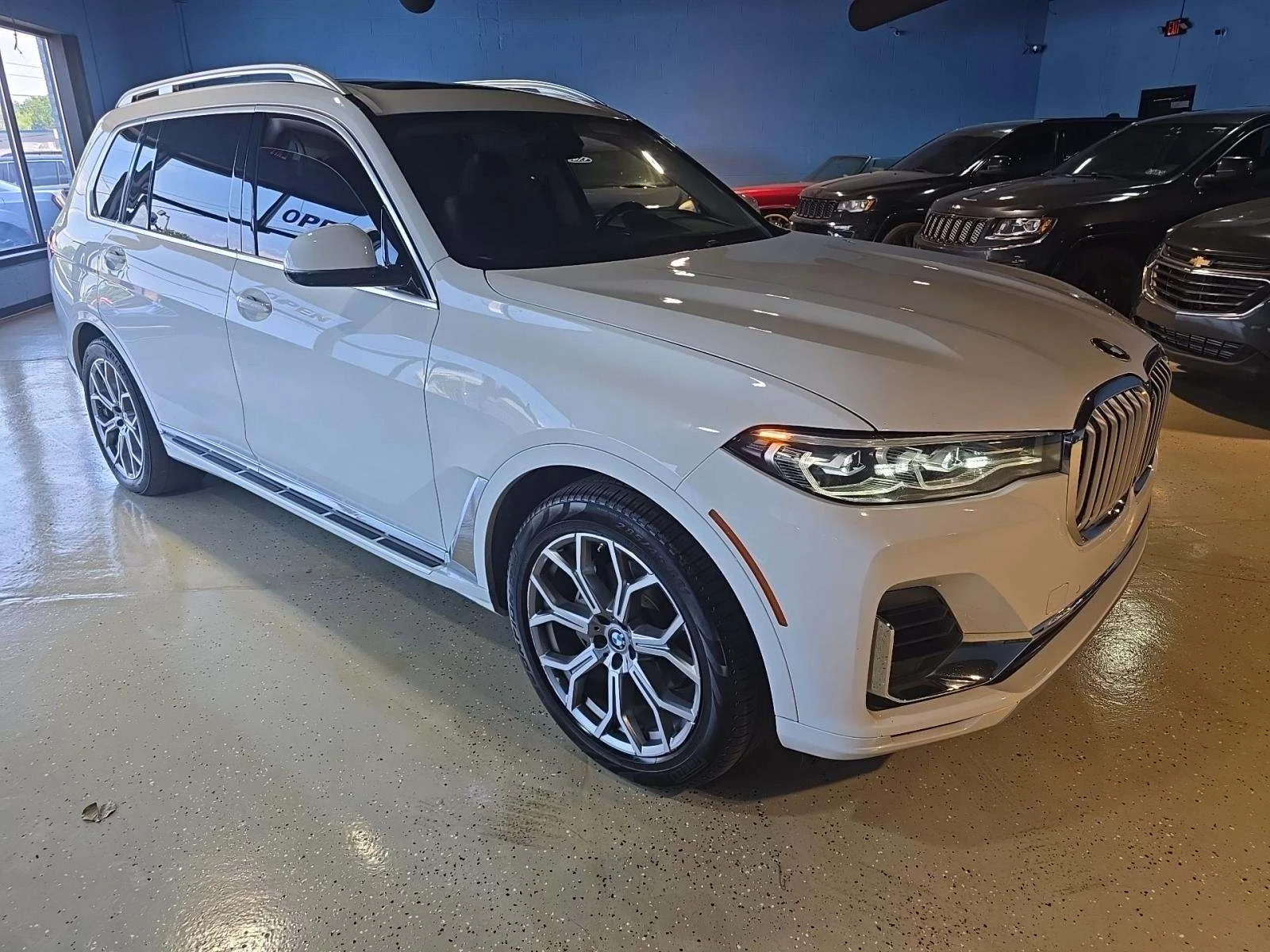 BMW X7 B58* DISTRO* 7МЕСТА* 5-ЗОНОВ КЛИМАТ* KEYLESS* PANO - изображение 2