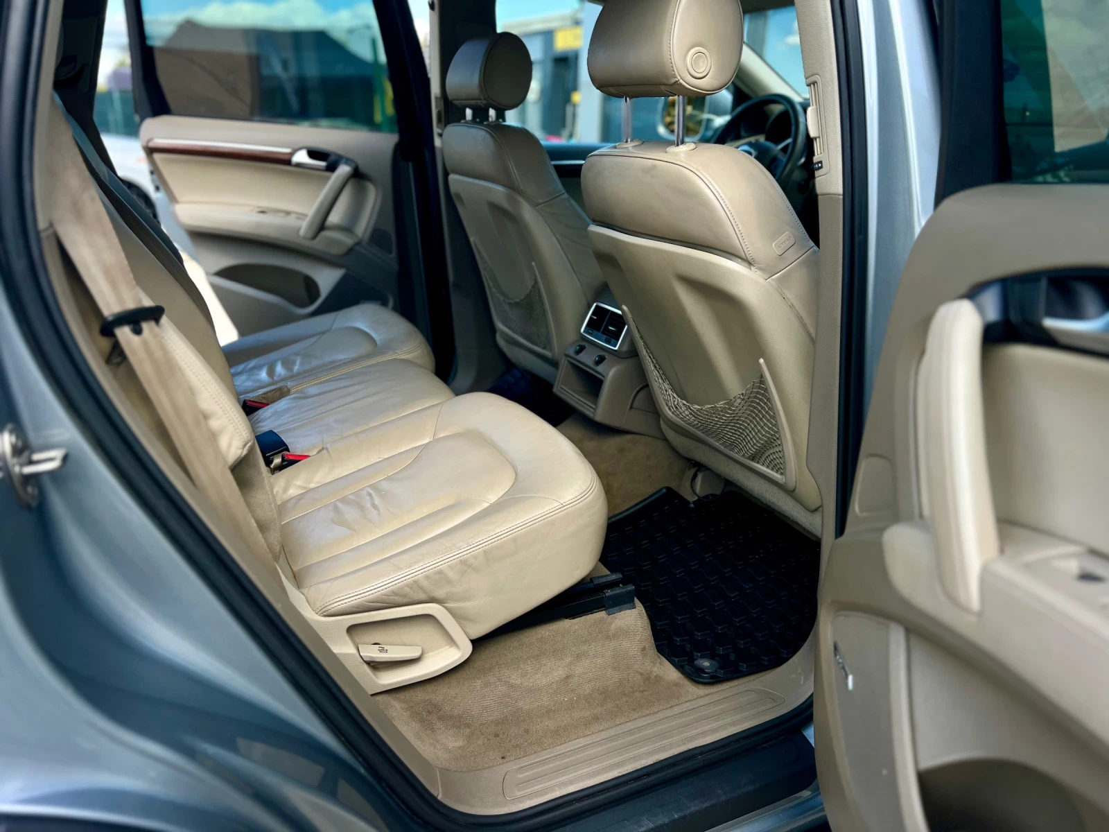 Audi Q7 4.2TDI-326HP / 6+ 1 / ПРАГОВЕ / КОЖЕН САЛОН  - изображение 10
