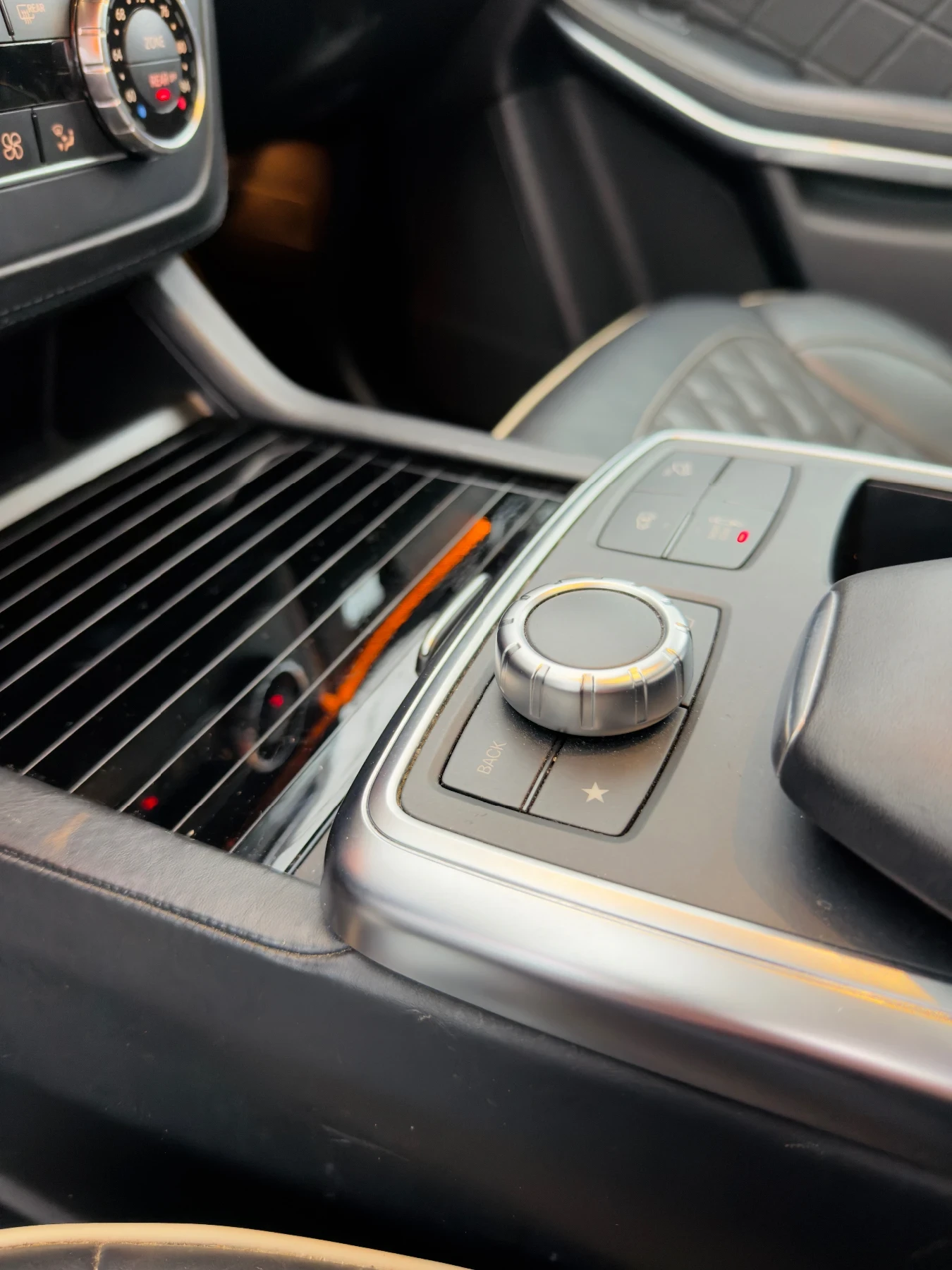 Mercedes-Benz GL 550, снимка 10 - Автомобили и джипове - 53938970