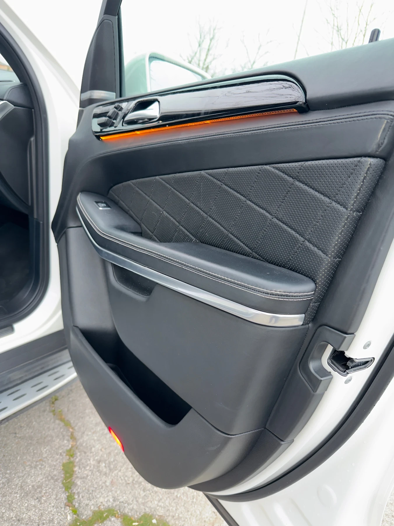 Mercedes-Benz GL 550, снимка 14 - Автомобили и джипове - 53938970