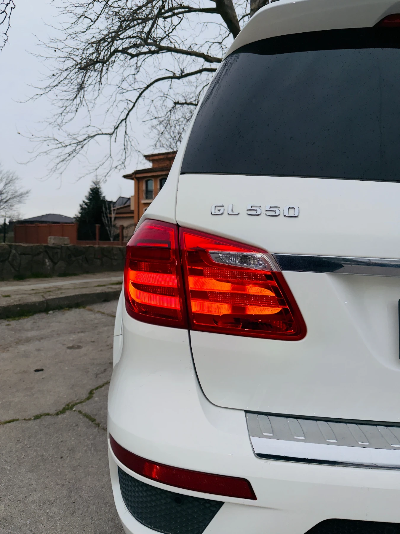 Mercedes-Benz GL 550, снимка 4 - Автомобили и джипове - 53938970