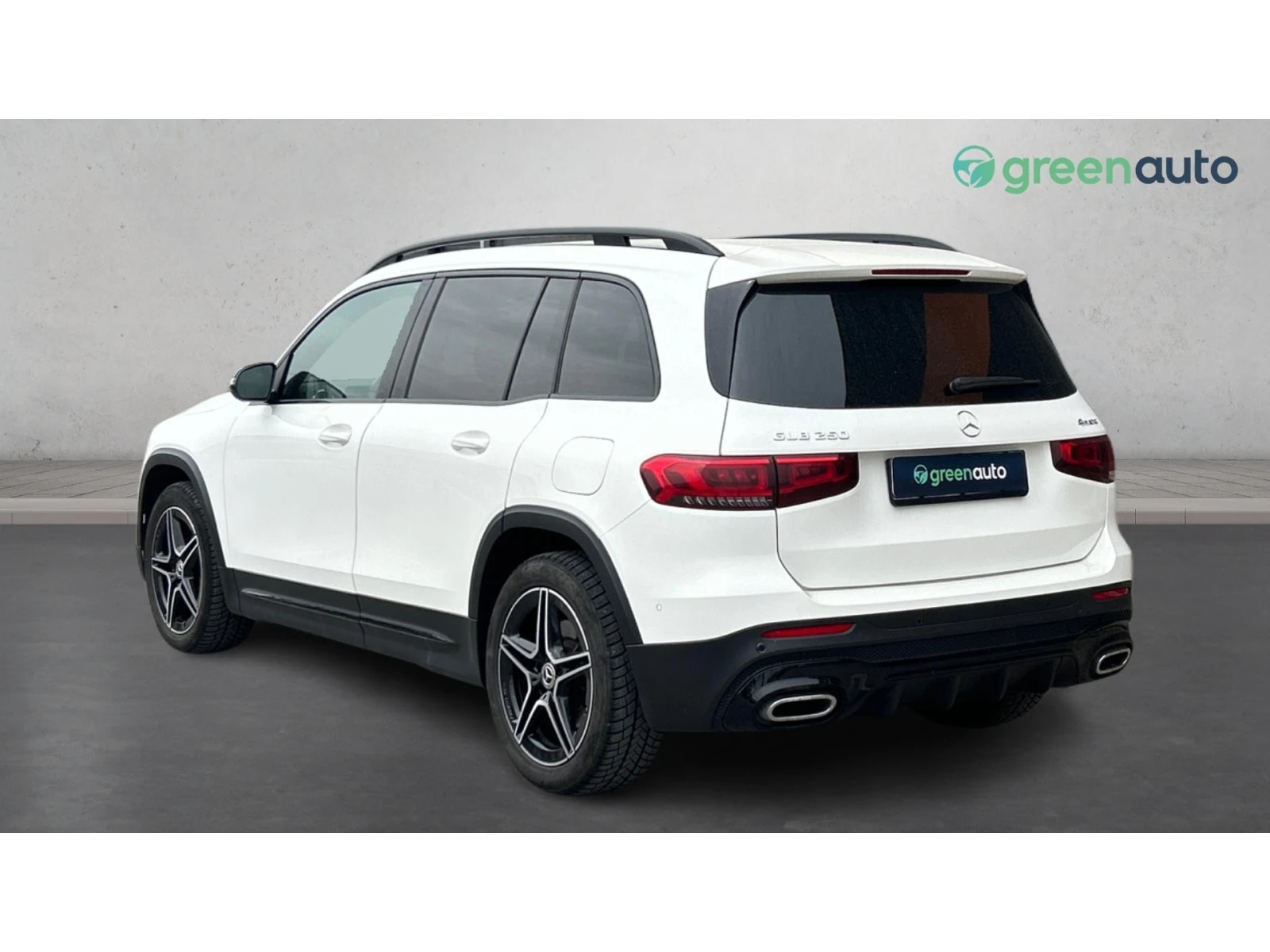 Mercedes-Benz GLB 250  4Matic 6+ 1 AMG Line, Месечна вноска от 535  , снимка 2 - Автомобили и джипове - 54760825