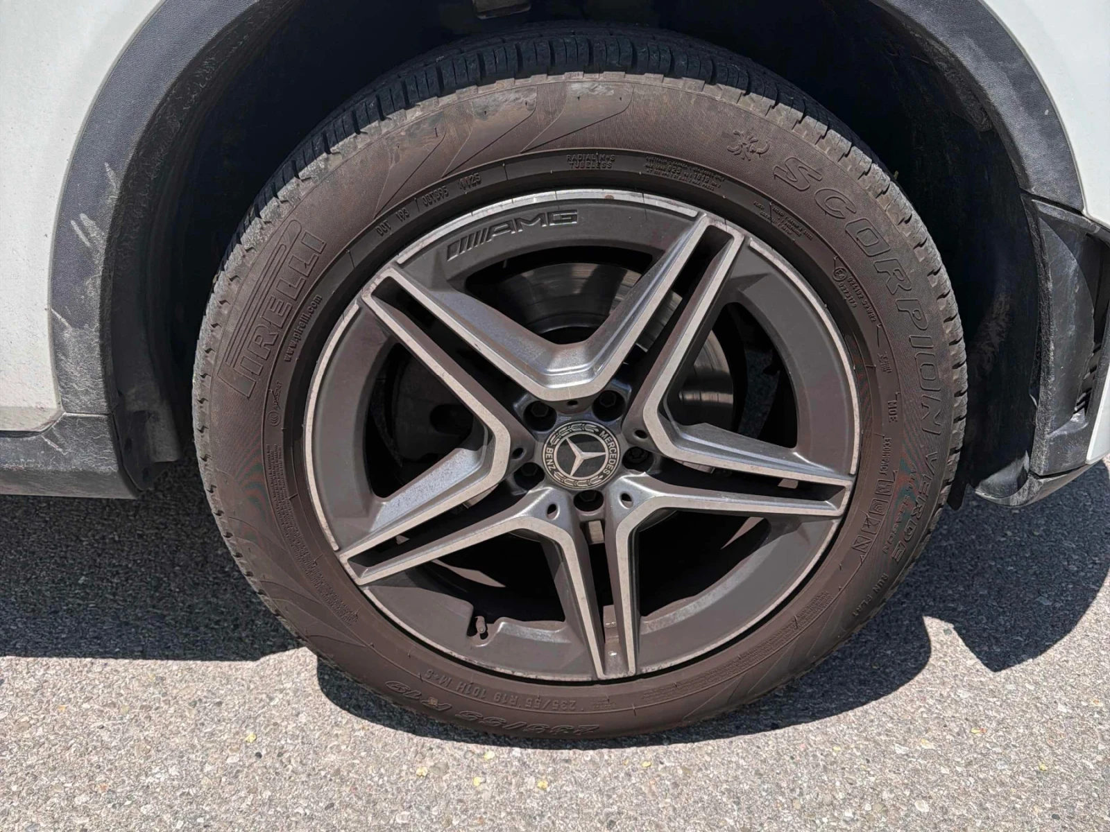 Mercedes-Benz GLC 300 4MATIC * ПОДГРЕВ * ПАНОРАМА * 360 * CARFAX, снимка 11 - Автомобили и джипове - 54841867