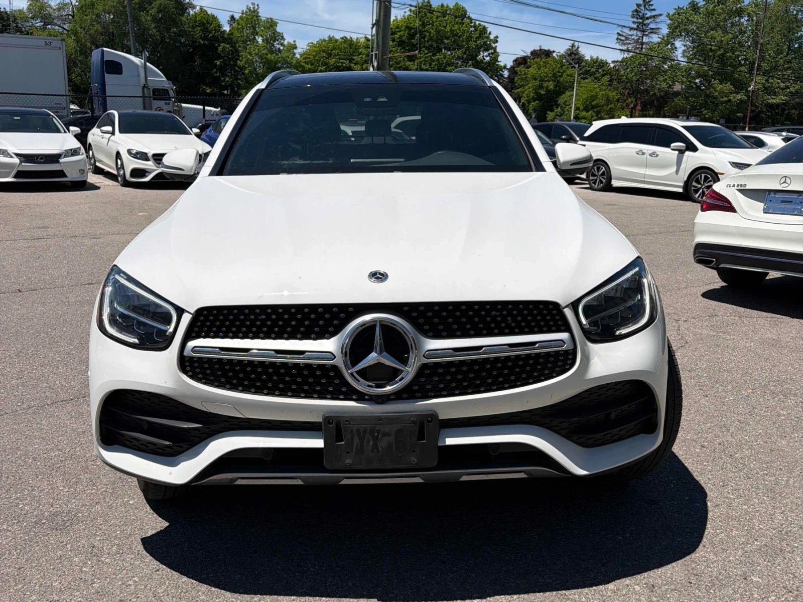 Mercedes-Benz GLC 300 4MATIC * ПОДГРЕВ * ПАНОРАМА * 360 * CARFAX