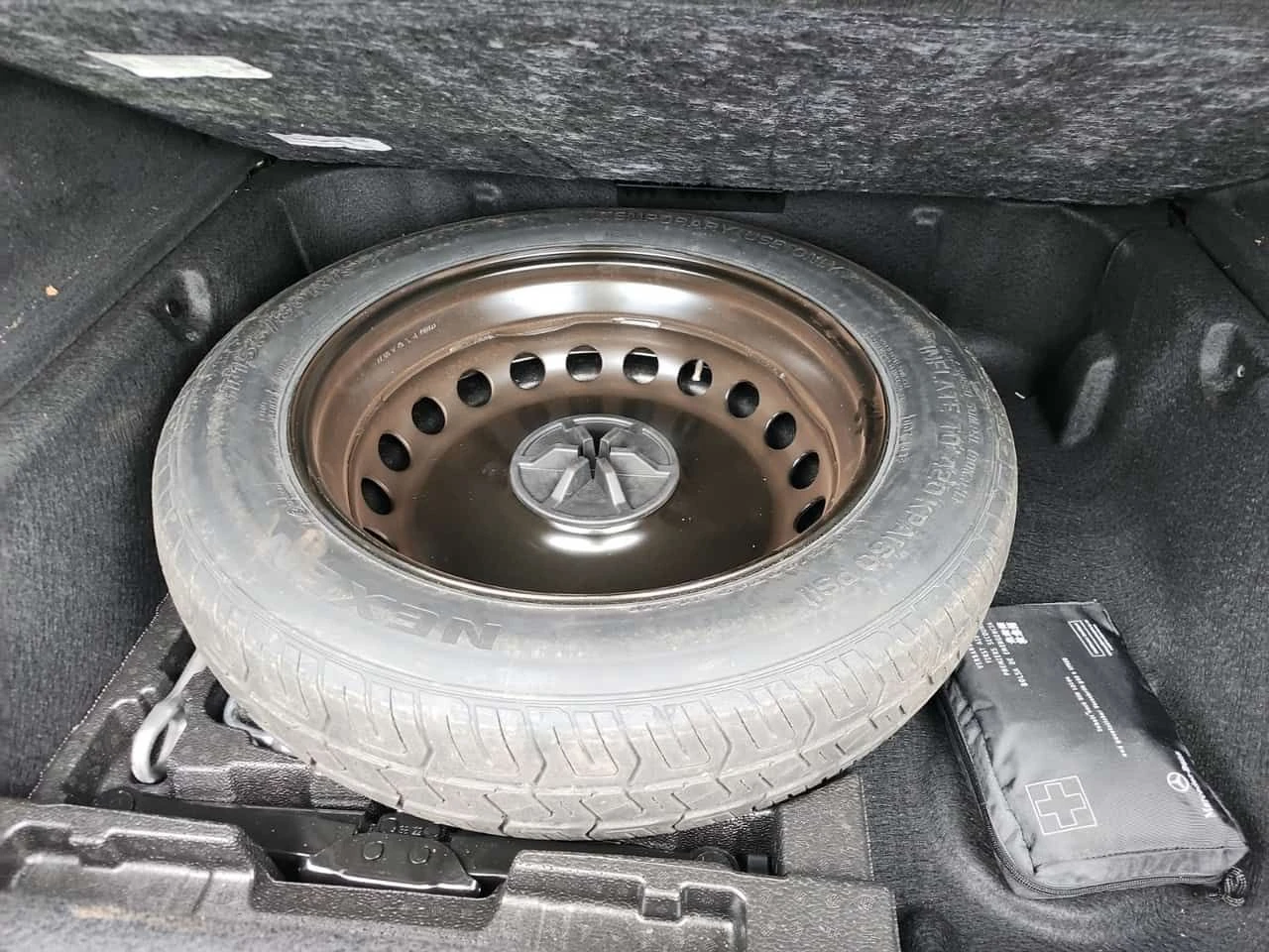 Mercedes-Benz GLE 450 Coupe * AMG Line * CARFAX * От Mercedes * , снимка 15 - Автомобили и джипове - 55273779