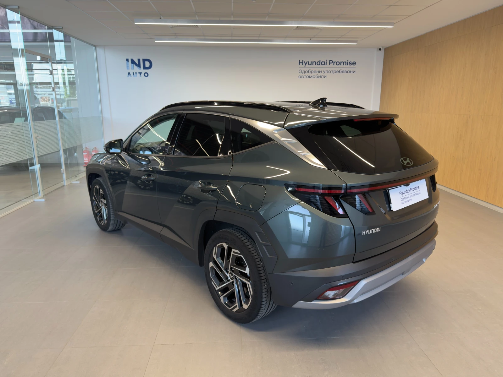 Hyundai Tucson FL LUXURY AWD, снимка 3 - Автомобили и джипове - 55403477