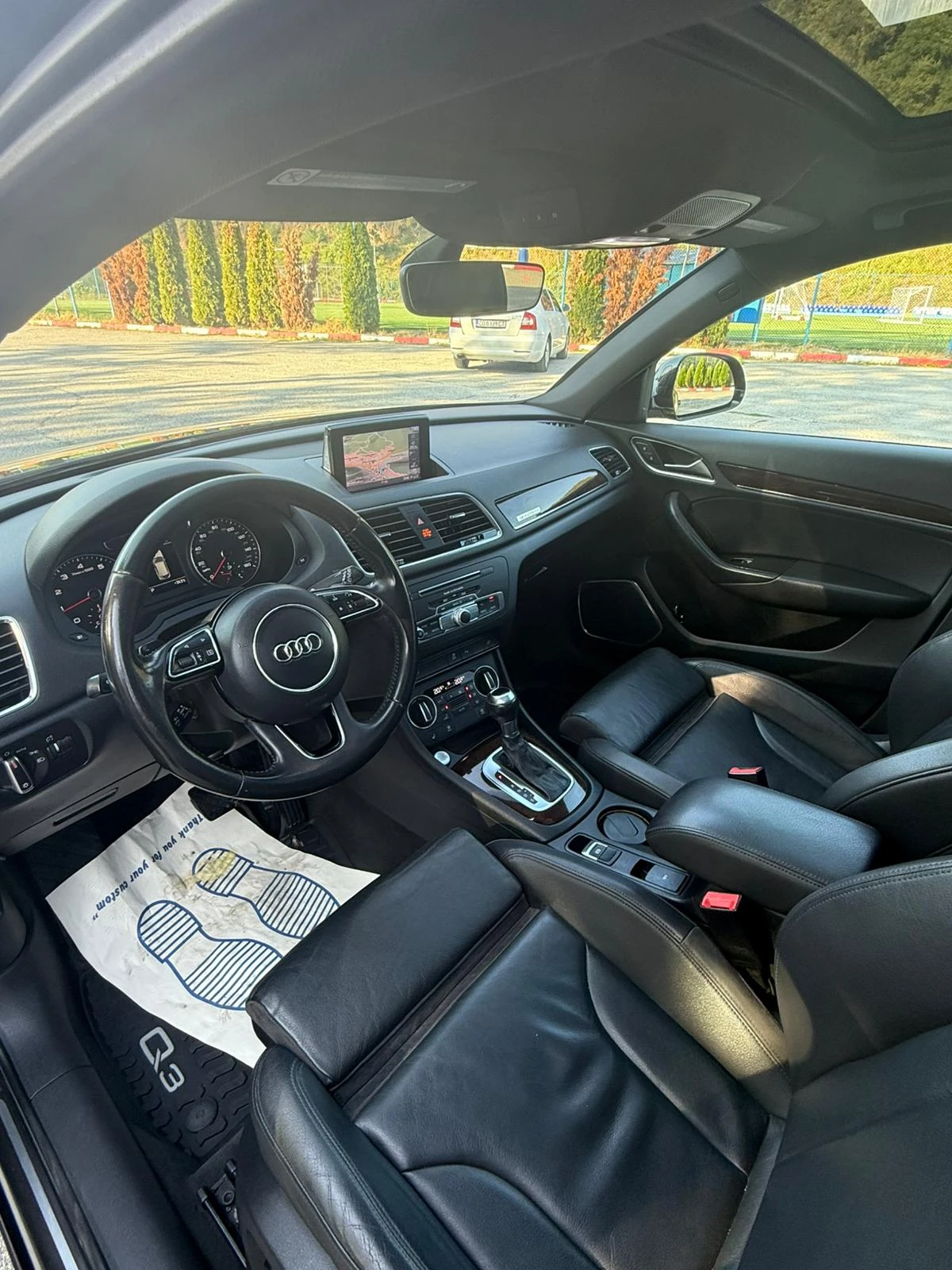 Audi Q3 2.0 TFSI QUATTRO, снимка 9 - Автомобили и джипове - 55853962