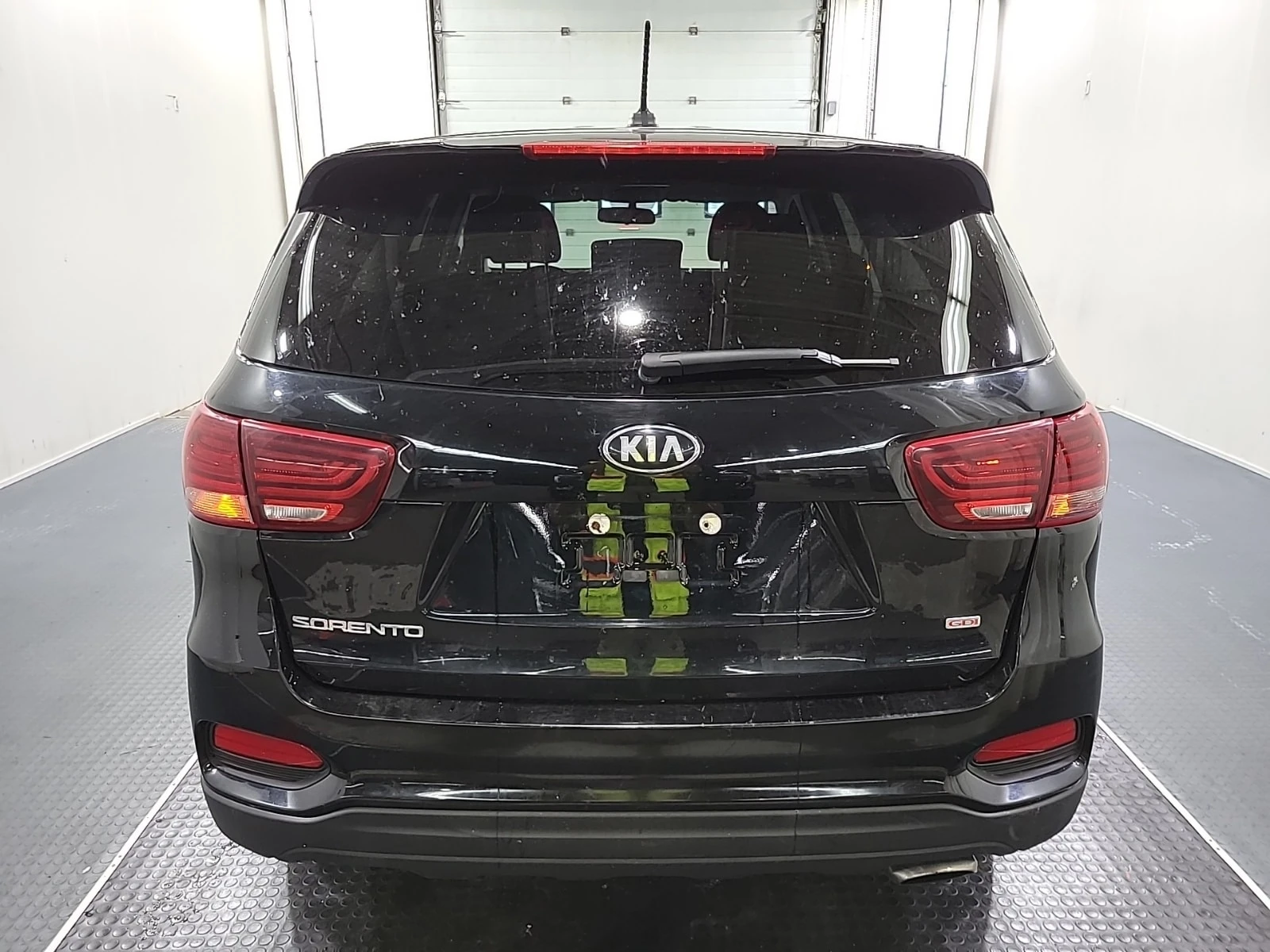 Kia Sorento * AWD * АВТОКРЕДИТ * ГЛАВНО ПРЕДСТАВИТЕЛСТВО, снимка 5 - Автомобили и джипове - 56096806