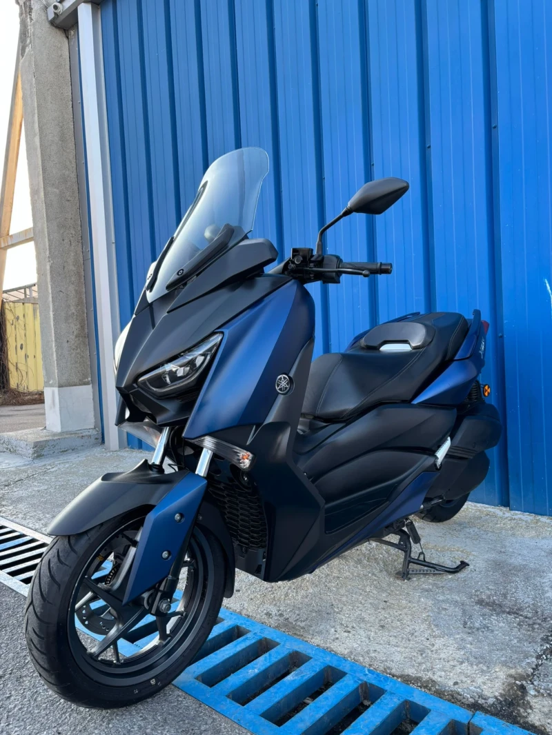Yamaha X-max 300i ABS TC LED, снимка 3 - Мотоциклети и мототехника - 53343487