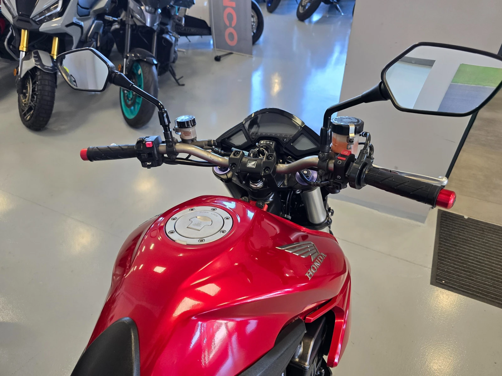 Honda Cb 1000R, 2010г., снимка 9 - Мотоциклети и мототехника - 56001721