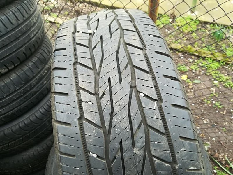 Гуми Летни 215/60R16, снимка 2 - Гуми и джанти - 26215905