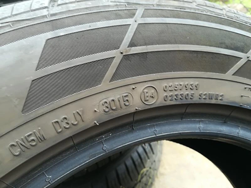 Гуми Летни 215/60R16, снимка 5 - Гуми и джанти - 26215905