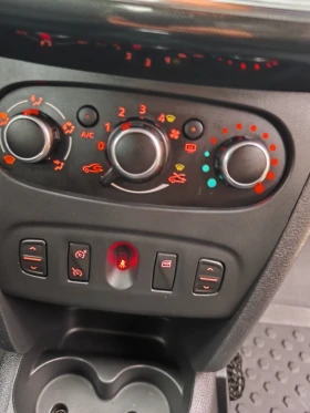 Dacia Sandero 1.5dci90 полуавтоматик, снимка 12