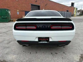 Dodge Challenger SXT * * PREMIUM PACKAGE* * , снимка 4