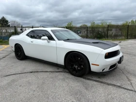 Dodge Challenger SXT * * PREMIUM PACKAGE* * , снимка 7