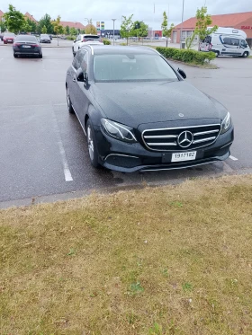 Mercedes-Benz E 220, снимка 1