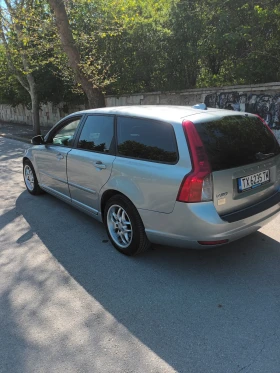 Обява за продажба на Volvo V50 2.0HDI ~7 800 лв. - изображение 5