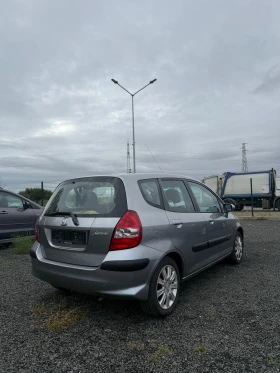Обява за продажба на Honda Jazz 1.4i Swiss / Sport  ~6 799 лв. - изображение 2