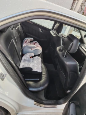Mercedes-Benz E 220 - 4000 € / 7823.32 лв. - 70432364 6