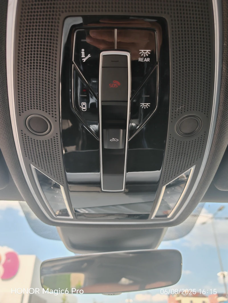 Audi A8 107 хил.км. РЕАЛНИ!! B&O, Matrix, 360, Soft close, снимка 10 - Автомобили и джипове - 51689537