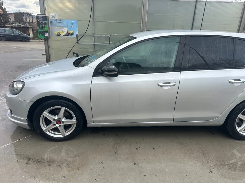 VW Golf, снимка 5 - Автомобили и джипове - 52740529