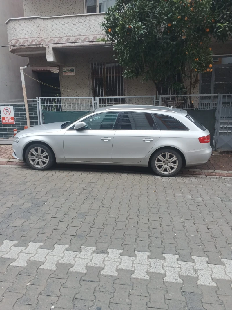 Audi A4, снимка 4 - Автомобили и джипове - 52789799