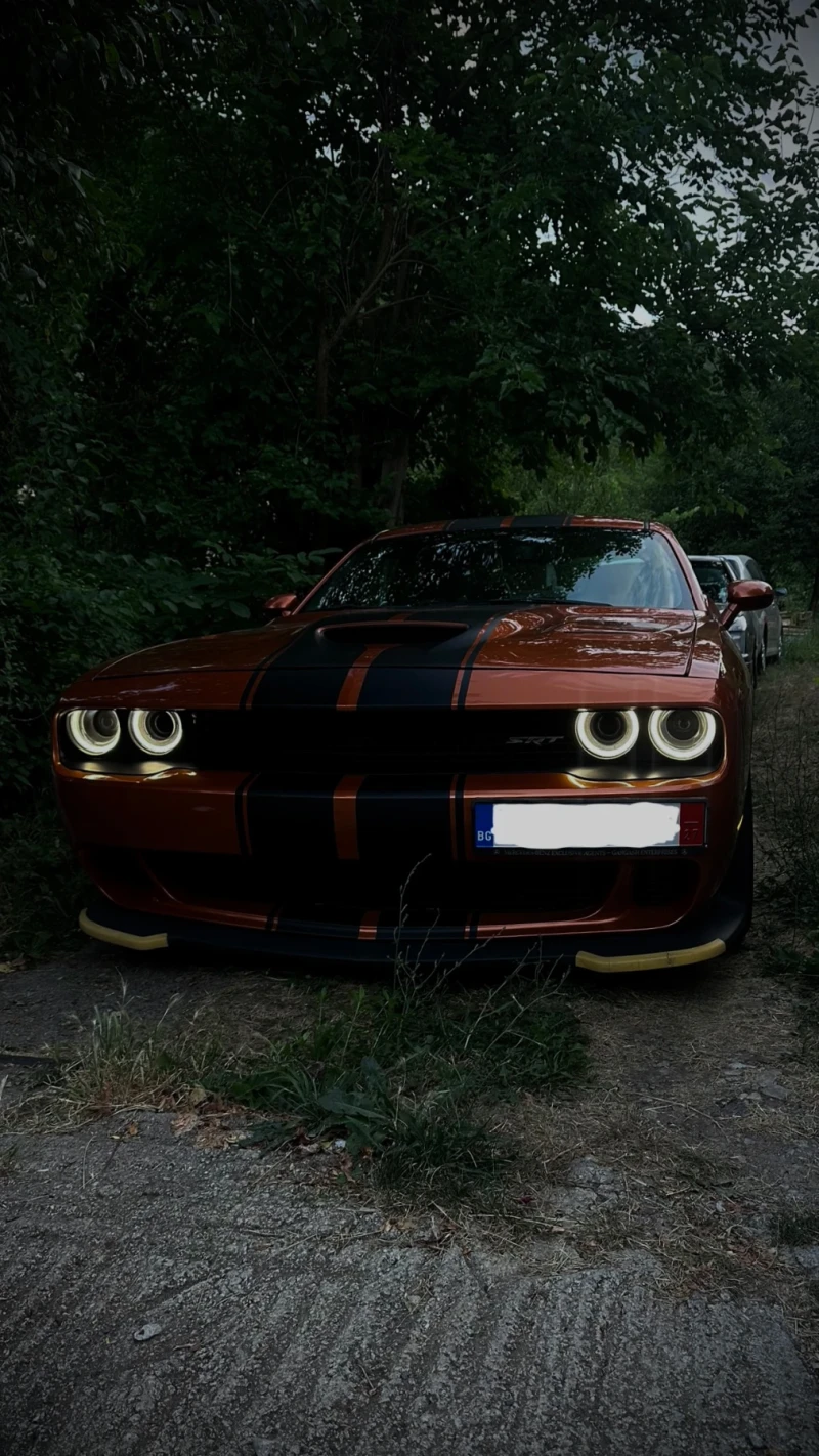 Dodge Challenger SRT8, снимка 8 - Автомобили и джипове - 52806862