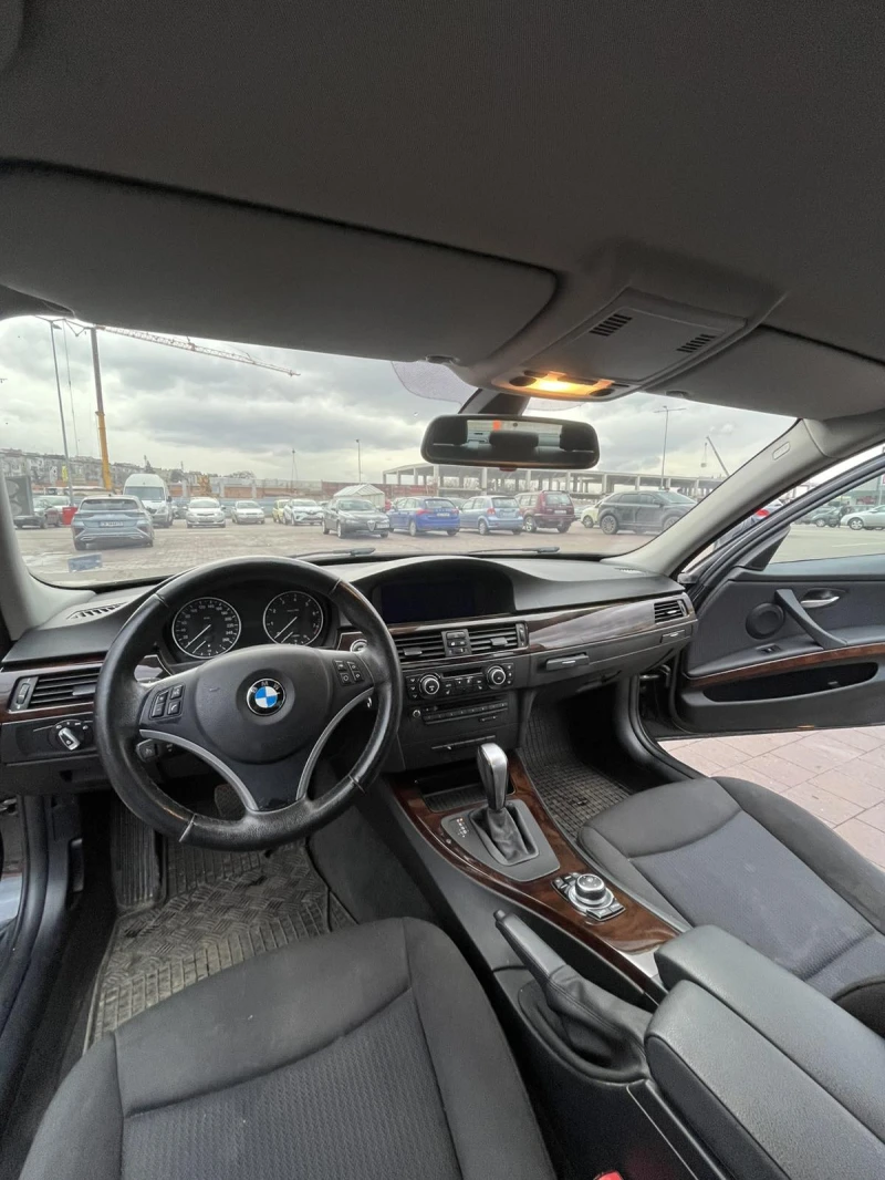 BMW 320 320i FACELIFT, снимка 8 - Автомобили и джипове - 53186013