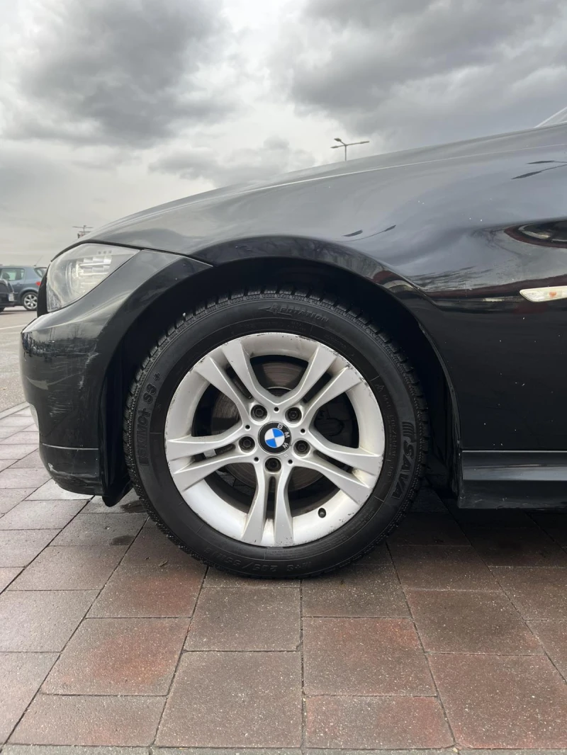 BMW 320 320i FACELIFT, снимка 6 - Автомобили и джипове - 53186013