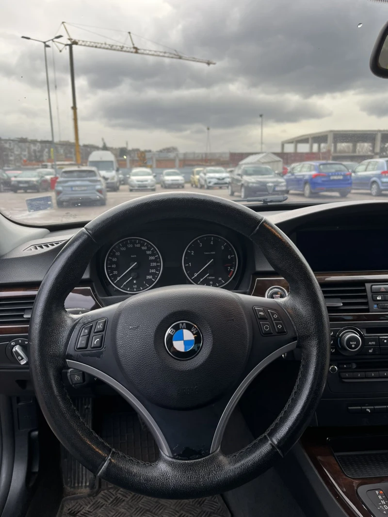 BMW 320 320i FACELIFT, снимка 7 - Автомобили и джипове - 53186013