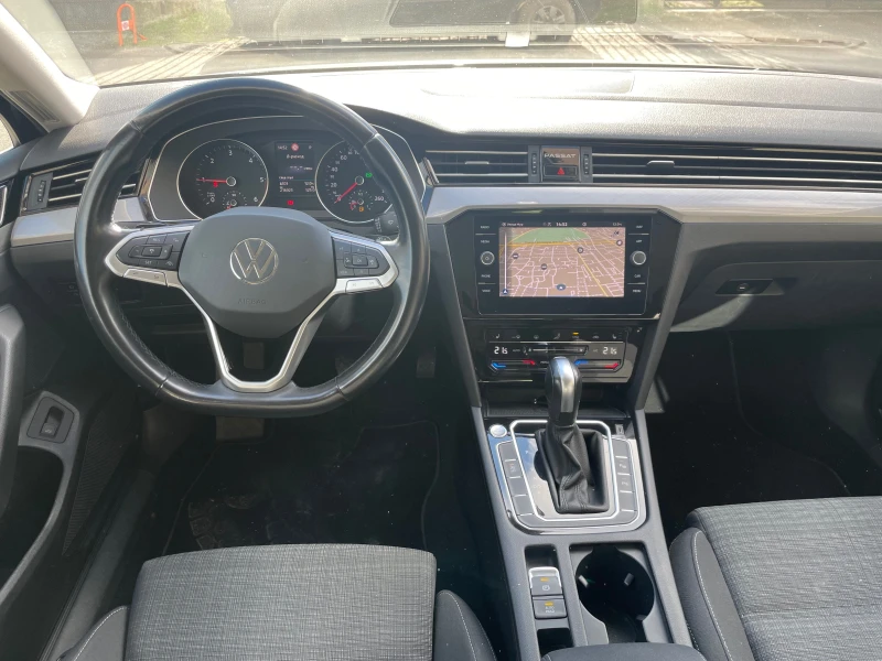 VW Passat 2.0 TDI/150 PS/LED/NAVI/ACC/PDC/CAMERA, снимка 10 - Автомобили и джипове - 53436498