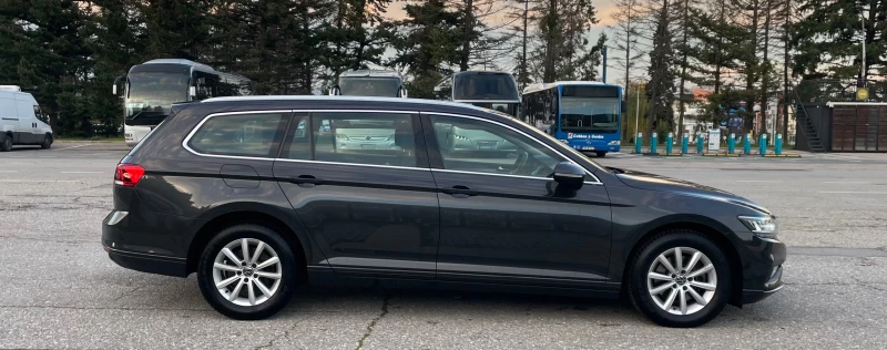 VW Passat 2.0 TDI/150 PS/LED/NAVI/ACC/PDC/CAMERA, снимка 8 - Автомобили и джипове - 53227306