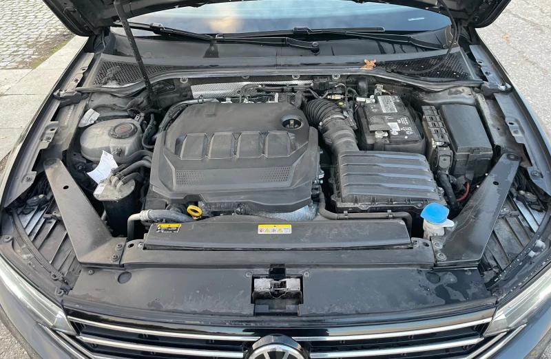 VW Passat 2.0 TDI/150 PS/LED/NAVI/ACC/PDC/CAMERA, снимка 16 - Автомобили и джипове - 53436498