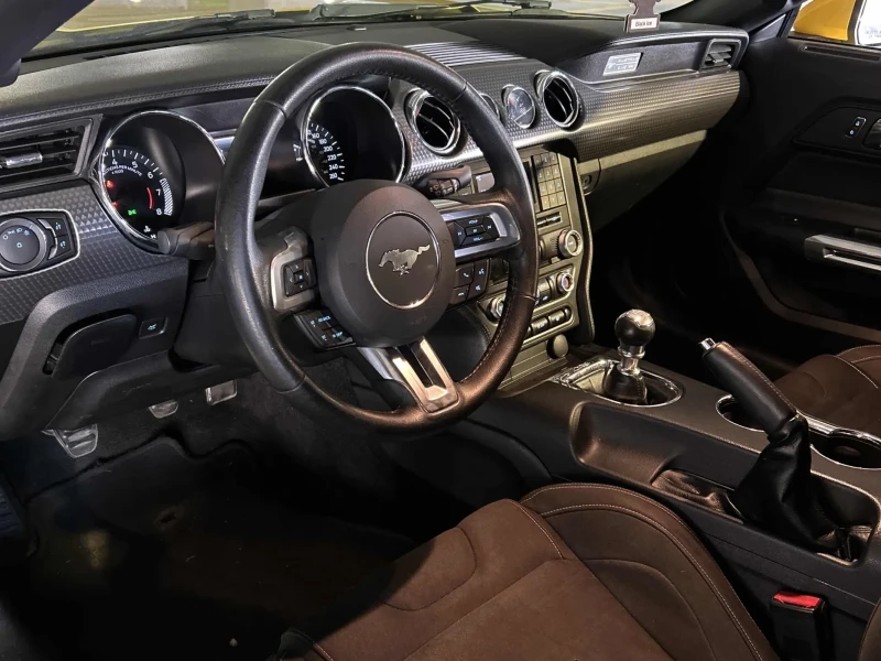 Ford Mustang 5.0 V8 CARFAX , снимка 5 - Автомобили и джипове - 53483992