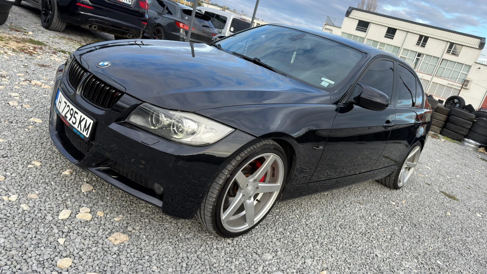 BMW 330 335-LCI/Каско/М-спорт/4х4/нови вериги, снимка 1