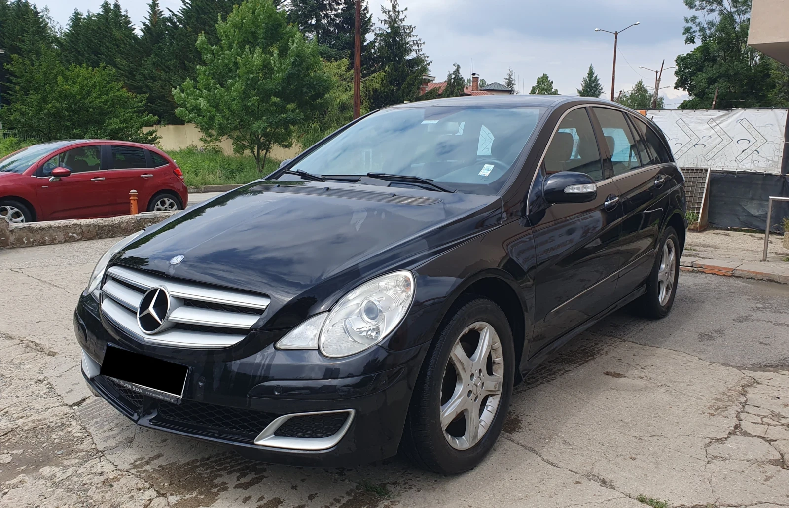 Mercedes-Benz R 320  - изображение 5