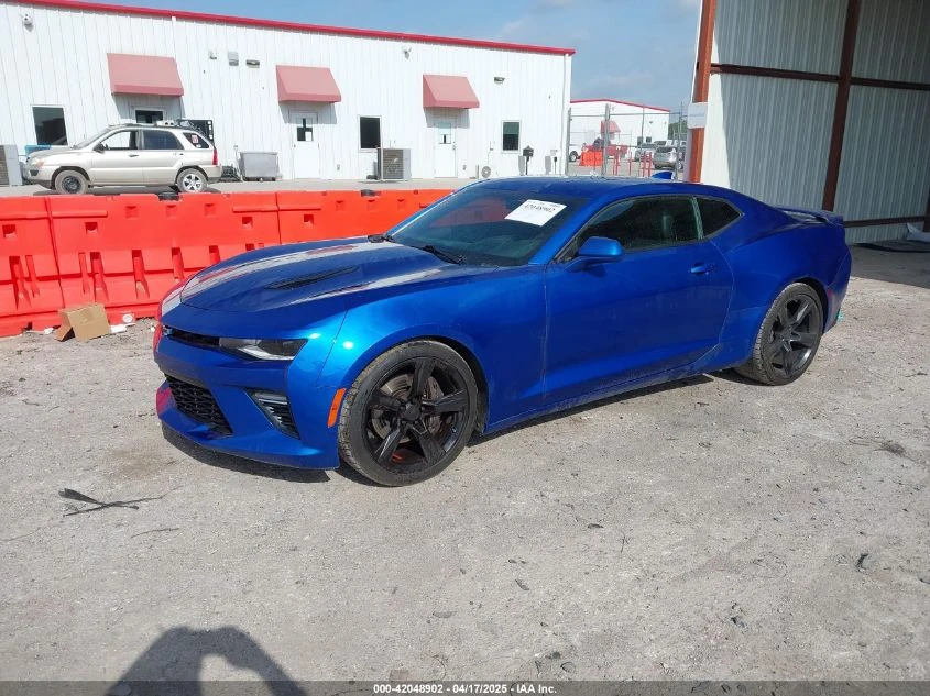 Chevrolet Camaro 6.2L V-8 DI, VVT, 455HP Rear Wheel Drive - изображение 2