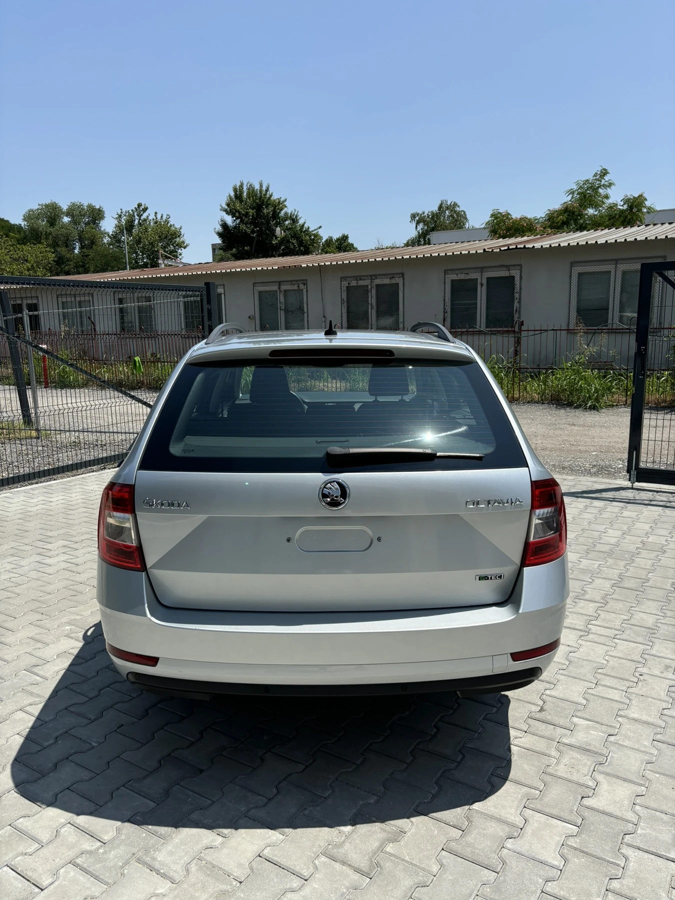 Skoda Octavia 1.5 METAH G-TEC - изображение 6