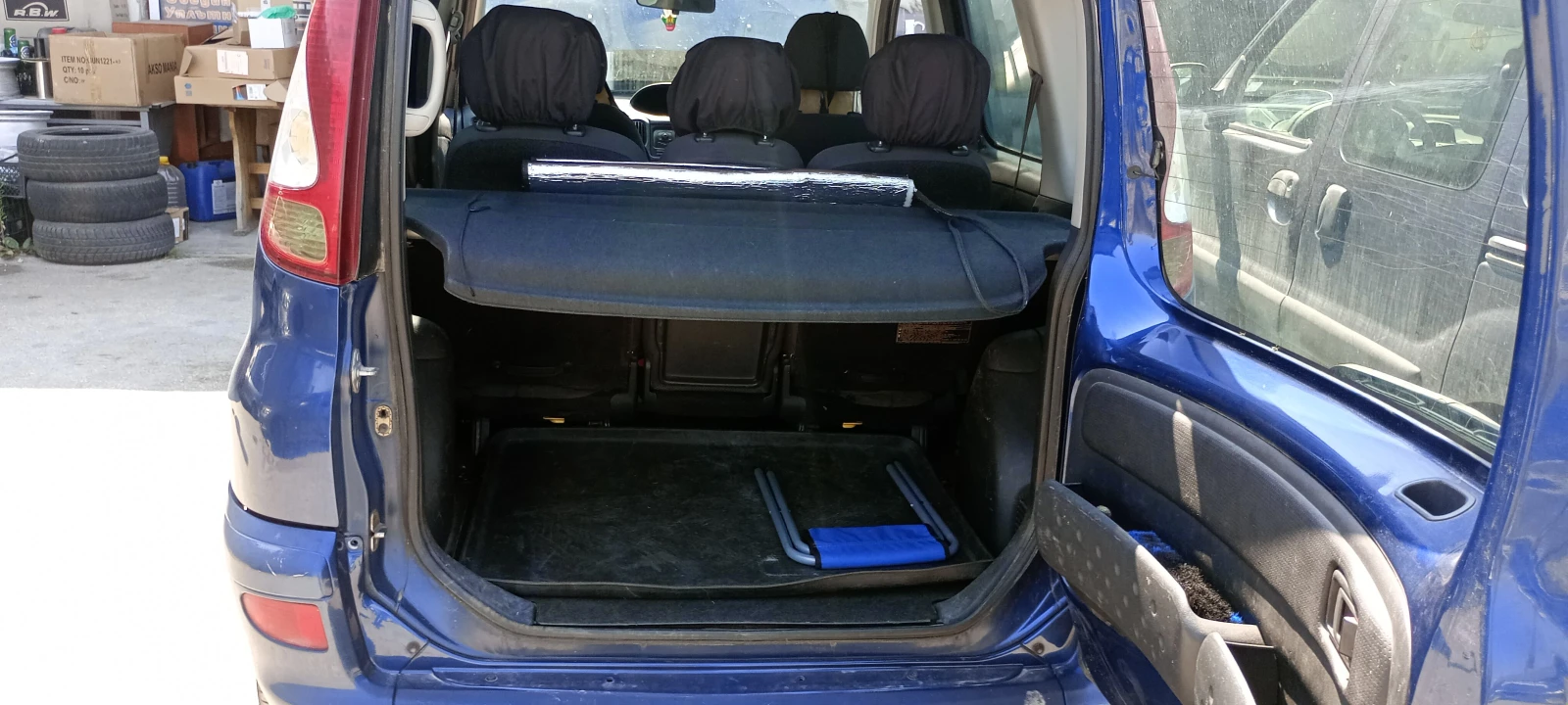 Toyota Yaris verso  - изображение 8