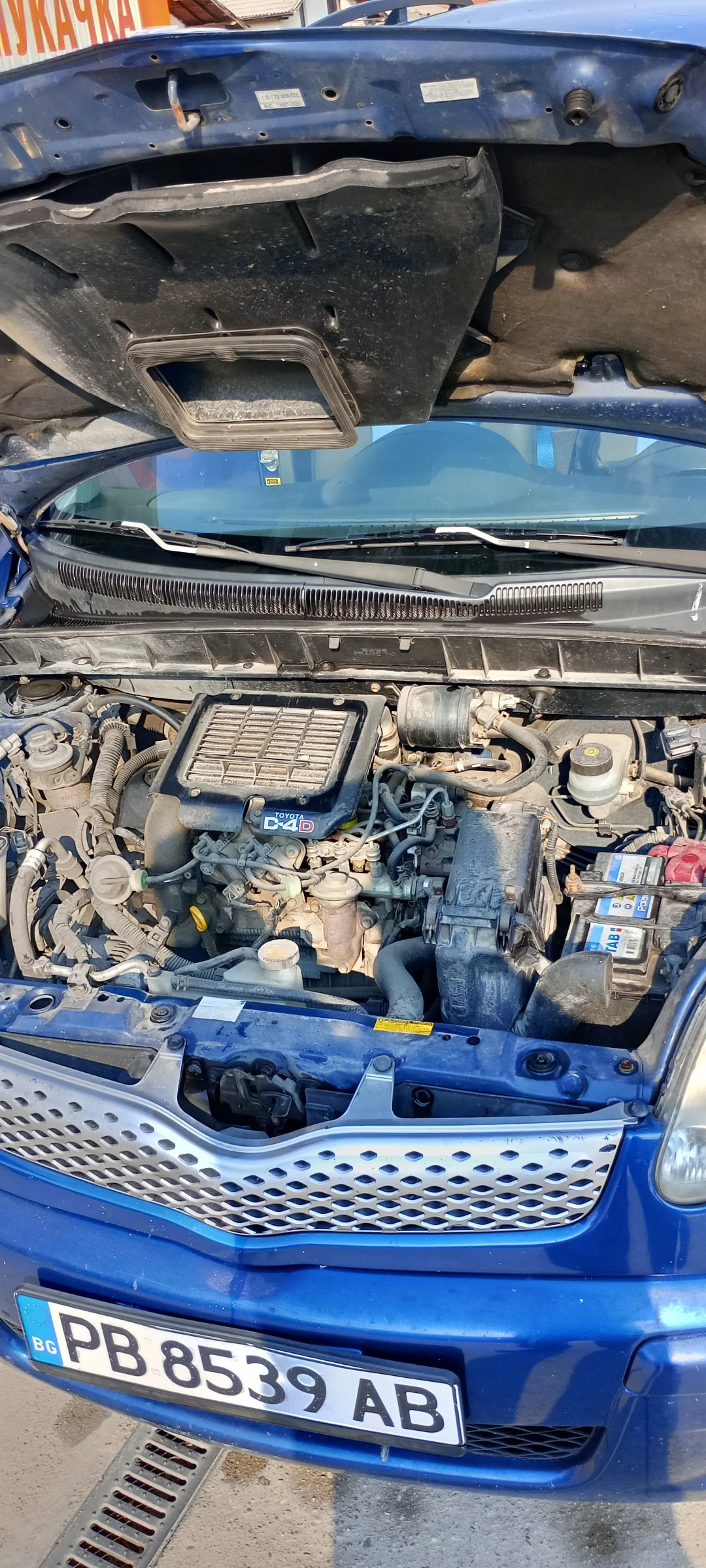 Toyota Yaris verso  - изображение 5
