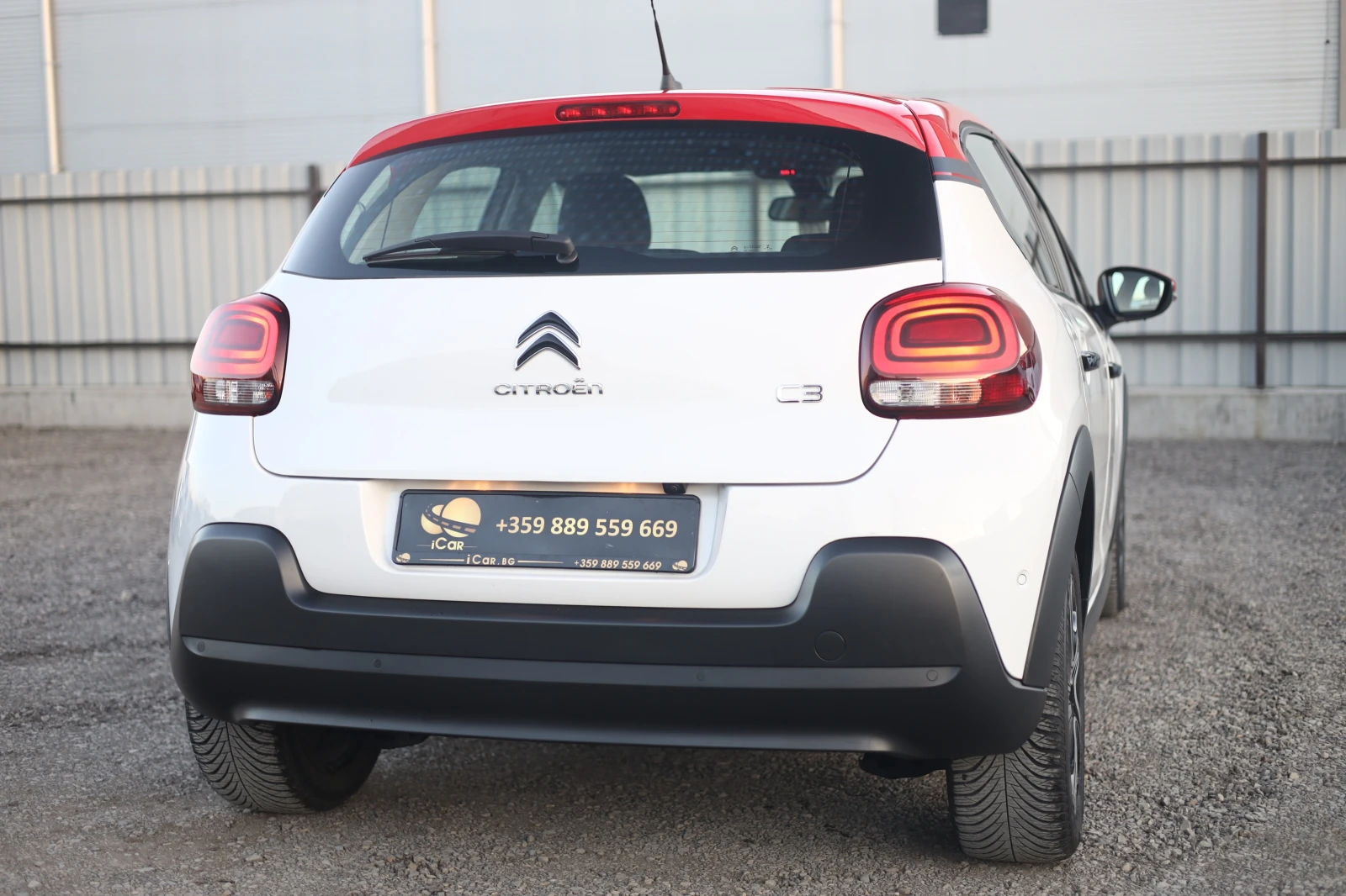 Citroen C3 1.2 PureTech 110 EAT6 Shine KAM KeyGO Lane #iCar - изображение 5