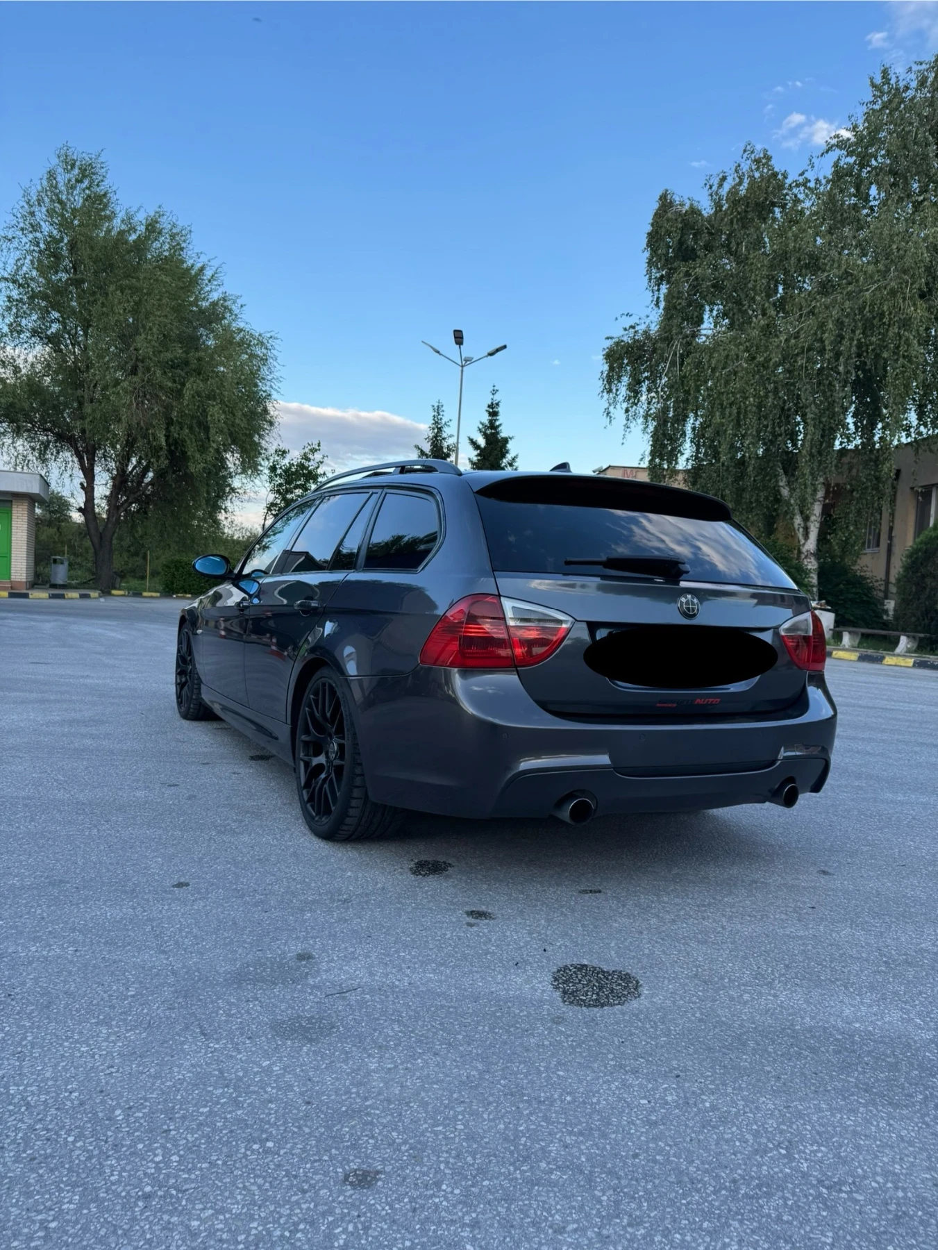 BMW 335  - изображение 6