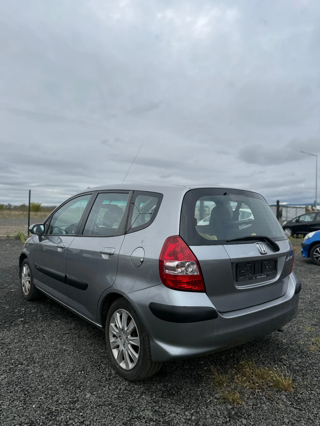 Honda Jazz 1.4i Swiss / Sport  - изображение 4