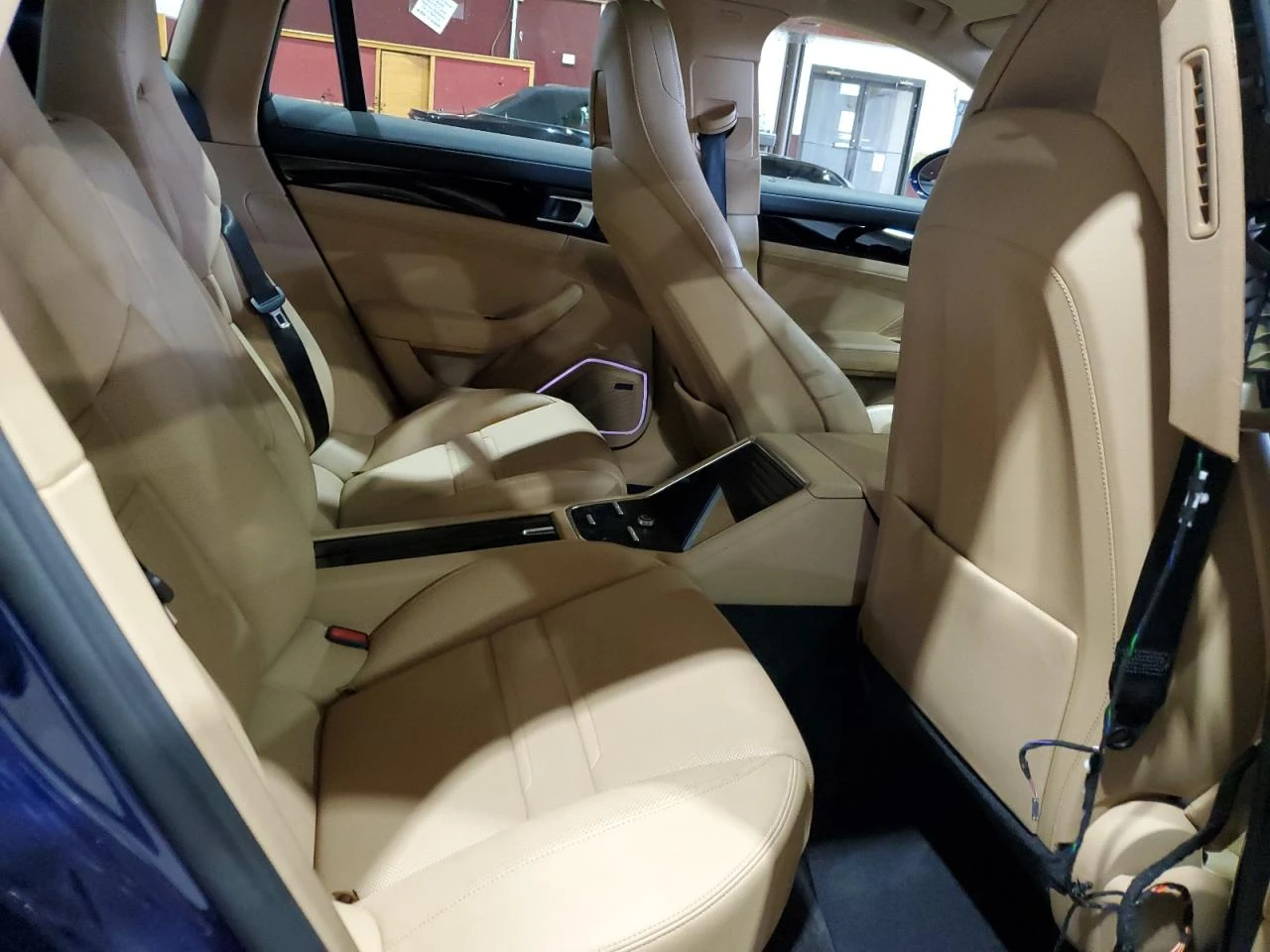 Porsche Panamera  - изображение 10