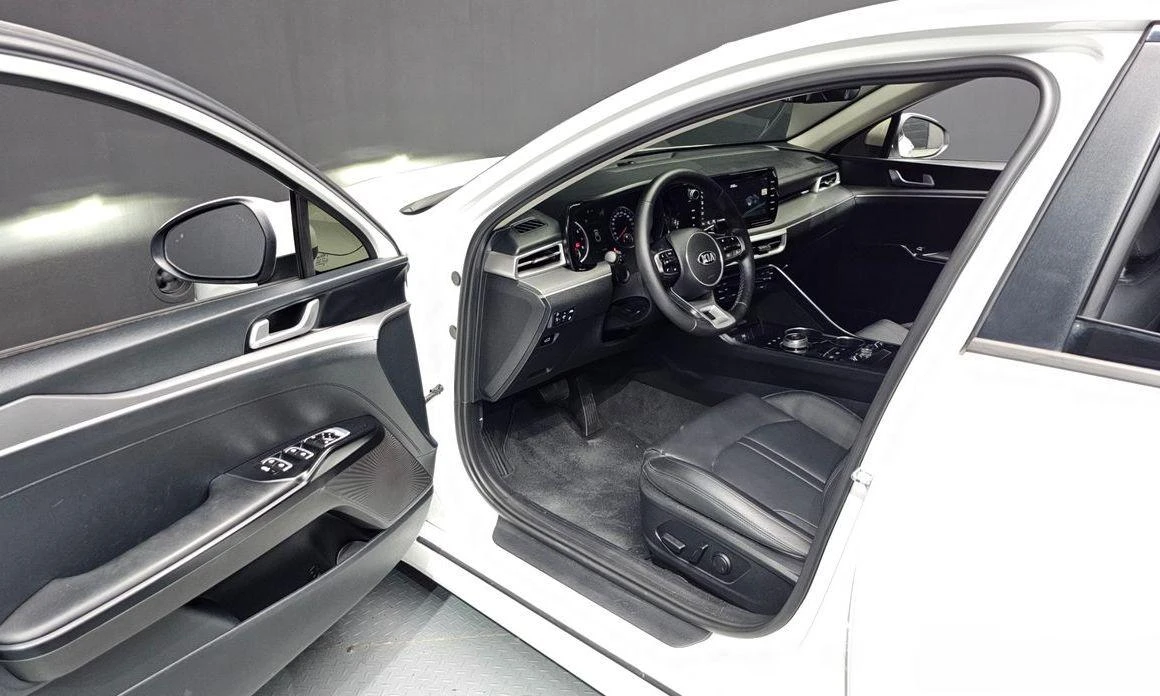 Kia K5 2.0 LPI Trandy * НАЙ-ДОБРА ЦЕНА В БЪЛГАРИЯ*  - изображение 10